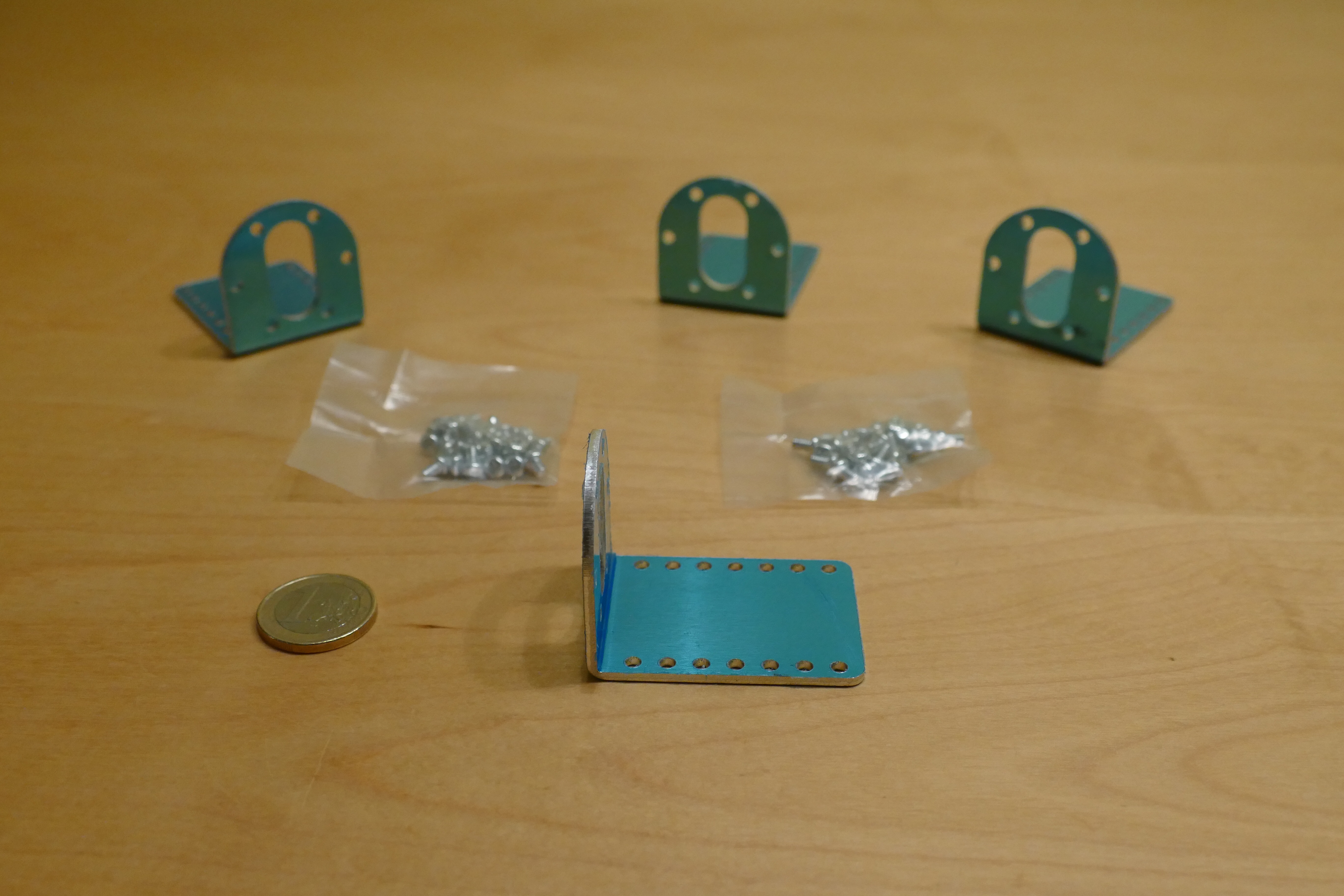 Pololu 37D mm Metal Halterung für Getriebemotor (2 Stk.) (PO-1084)