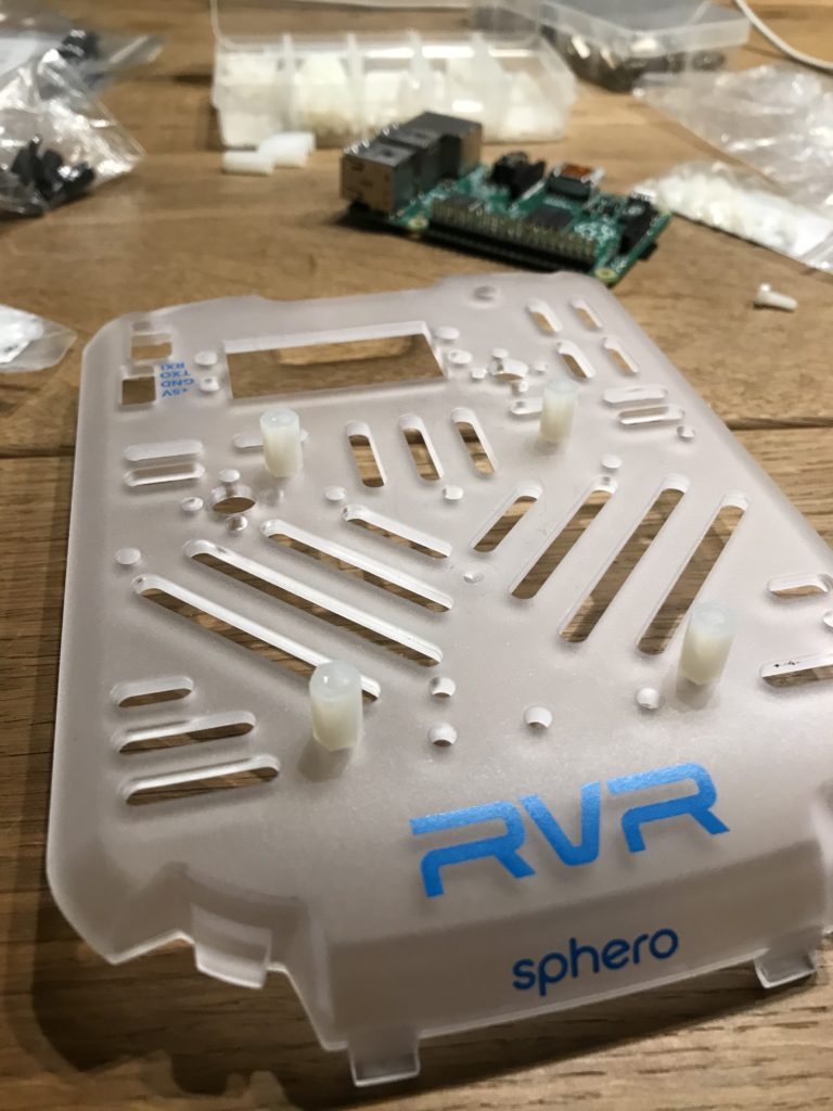 Sphero RVR Montage Raspberry Pi